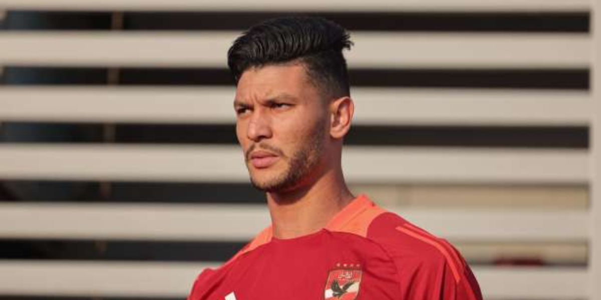 أشرف داري يدخل في شجار عقب مباراة الأهلي والهلال السوداني