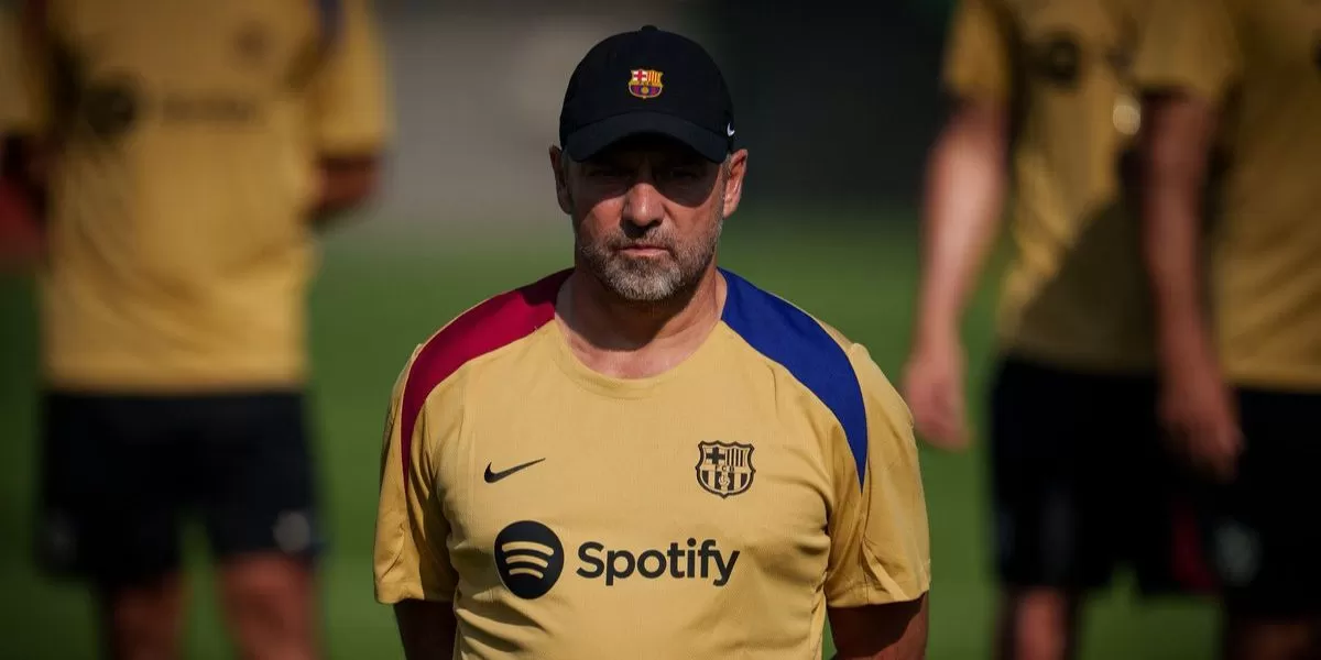 إحباط واكتئاب.. تصرف فليك يدفع لاعبا بارزا للرحيل عن برشلونة