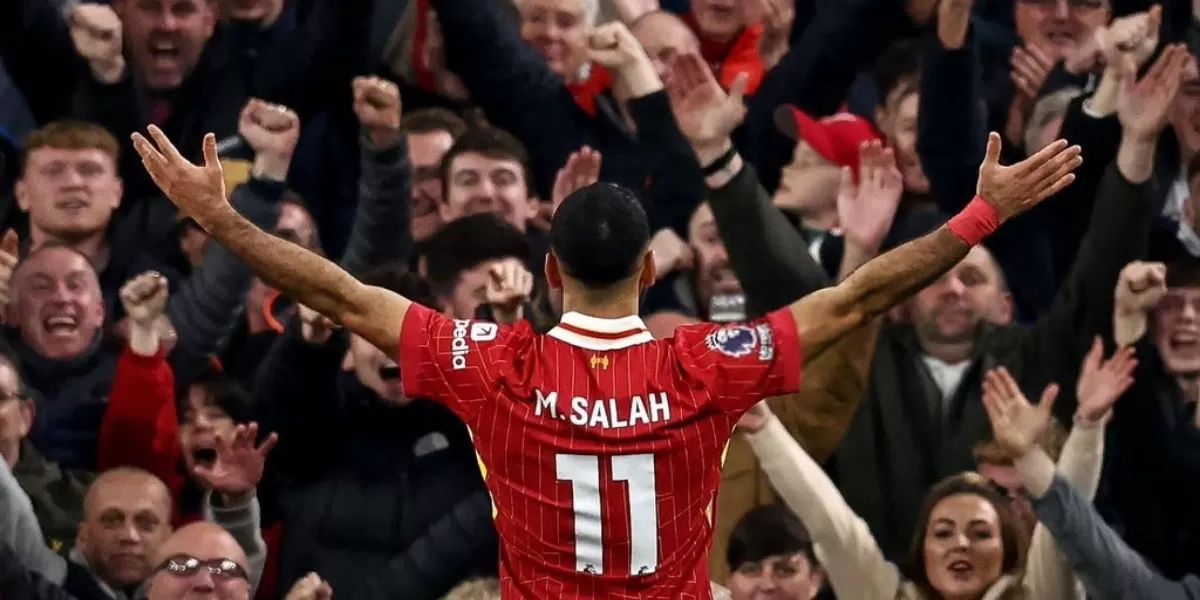 محمد صلاح يفاجئ باريس سان جيرمان