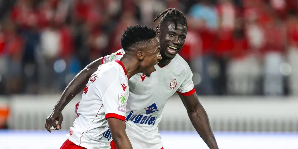 “الفيفا” يتفاعل مع فوز الوداد على الجيش الملكي في “الكلاسيكو”
