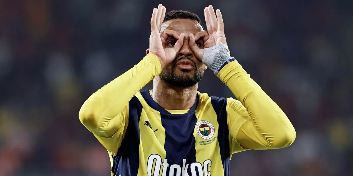 النصيري يفاضل بين ثلاث أندية كبرى
