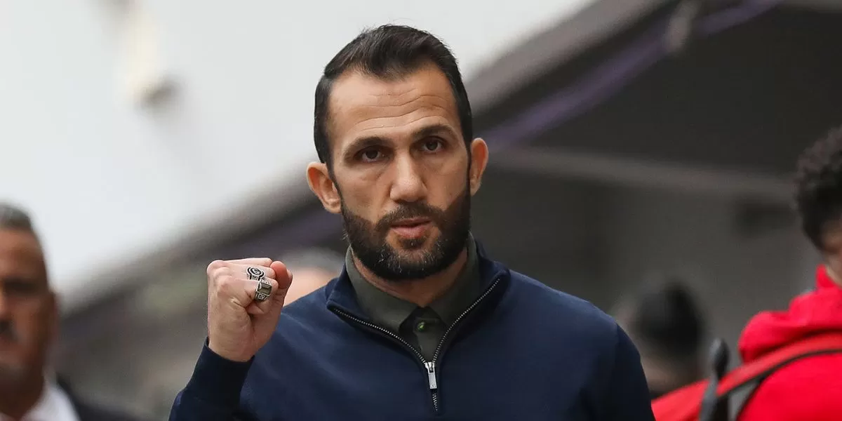 عادل رمزي يرد على أنباء مفاوضات الزمالك المصري