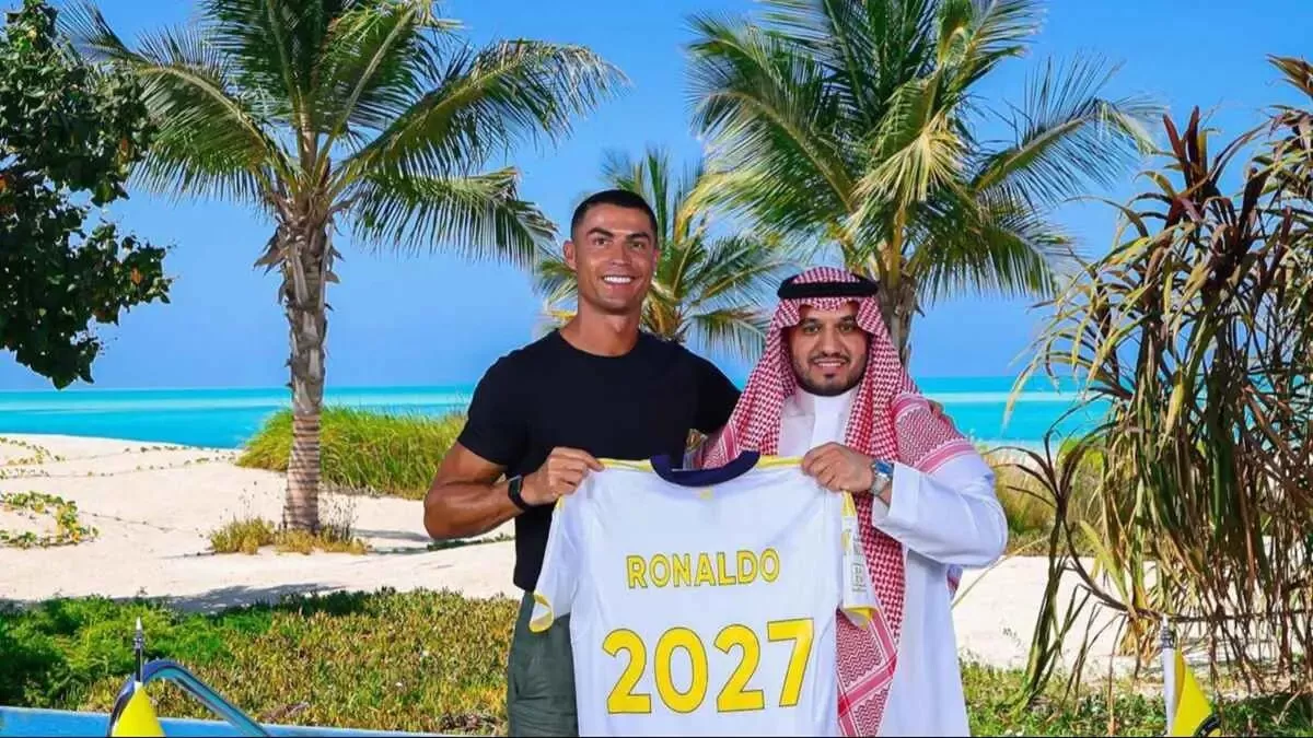 النصر السعودي يحقق مبلغا خرافيا بسبب قمصان رونالدو