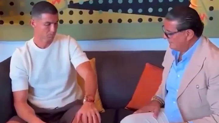 ساعة رونالدو الفاخرة تتصدر العناوين