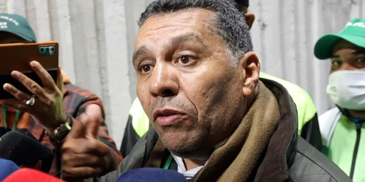 الطاوسي يرشح رجاويا سابقا للانضمام إلى الكوكب