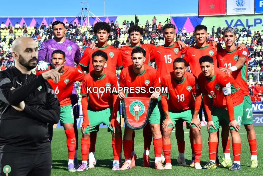 وليد الركراكي يوجه دعوة إلى لاعب بطل العالم للشباب